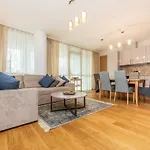 Simpsono Apartamentai №215 * Palanga