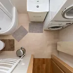 Simpsono Apartamentai №215