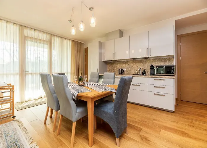 Simpsono Apartamentai №215